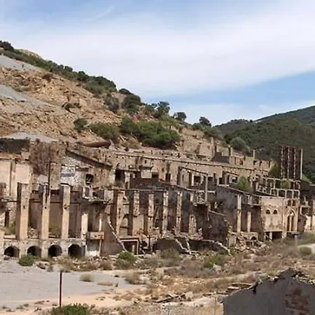 Annalu' فندق مبيت وإفطار